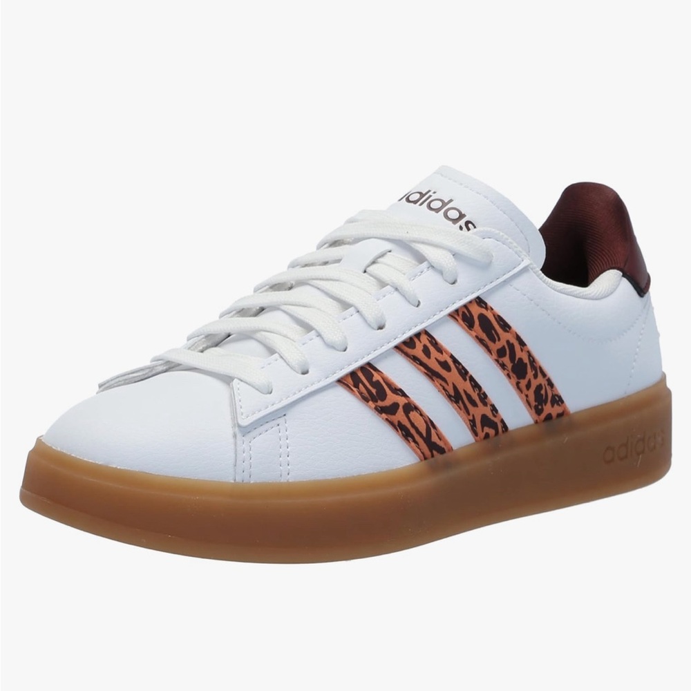 adidas Women's Grand Court 2.0 Tennis Shoe